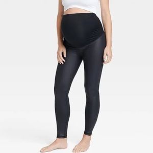 Women's High Gloss Maternity Leggings Isabel Maternity by Ingrid & Isabel size M